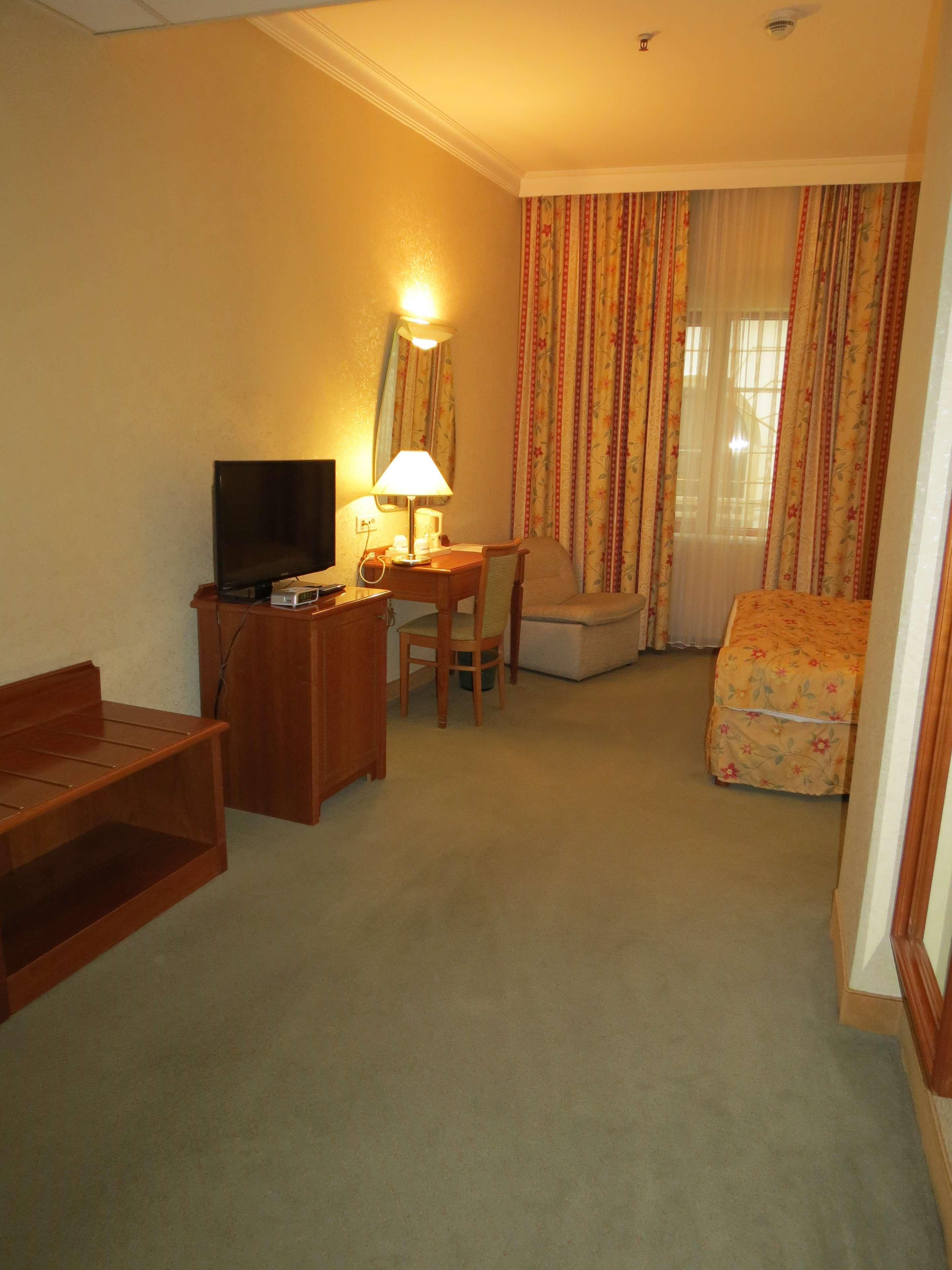 Best Western Hotel Turist Skopje Extérieur photo