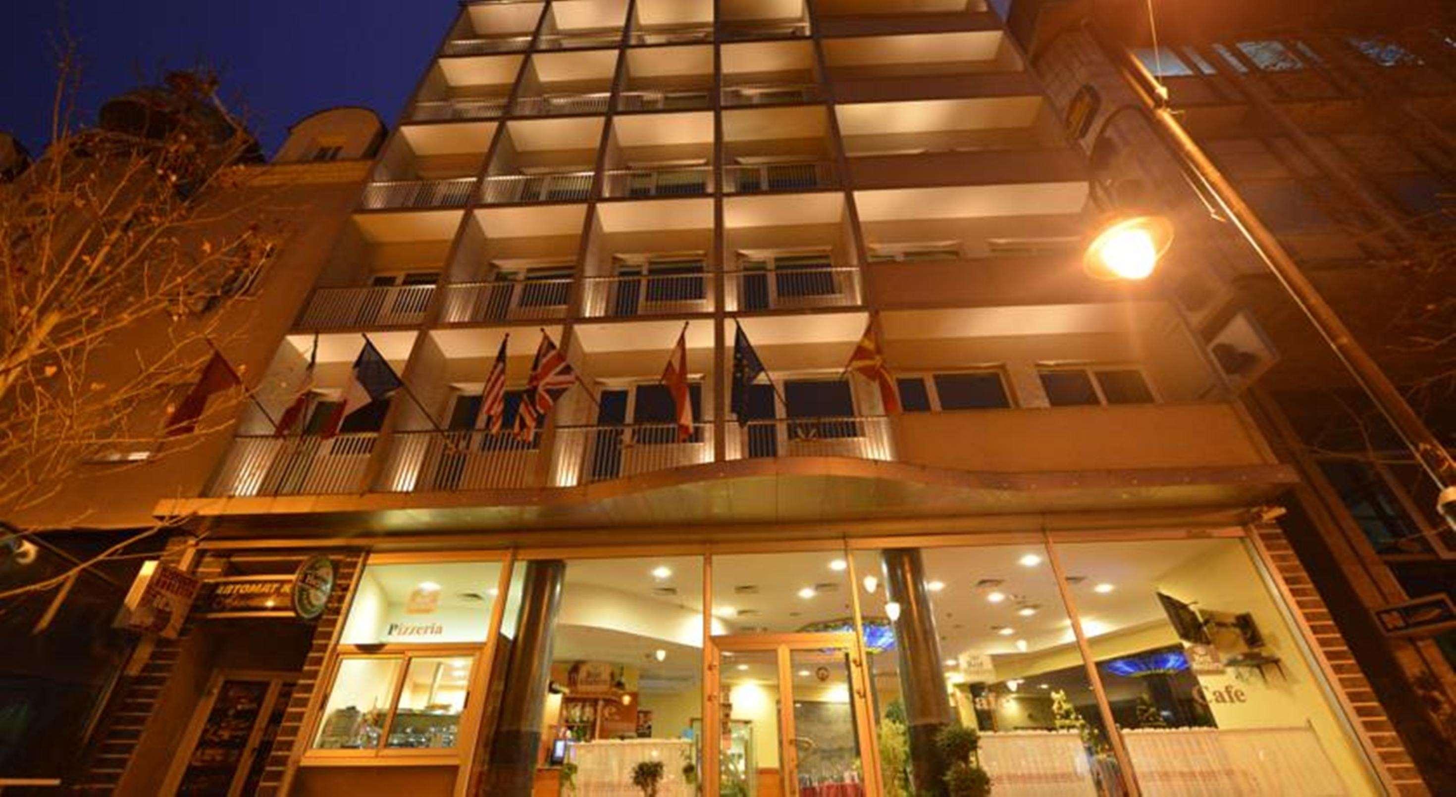 Best Western Hotel Turist Skopje Extérieur photo