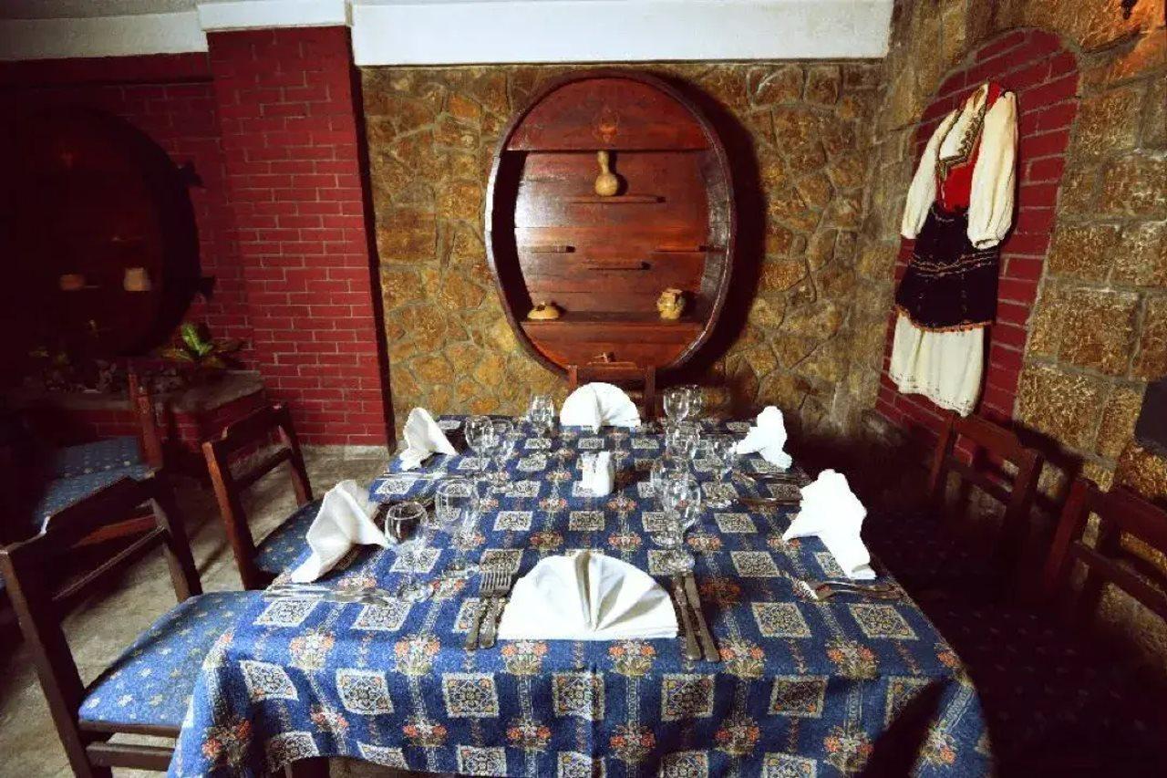 Best Western Hotel Turist Skopje Extérieur photo