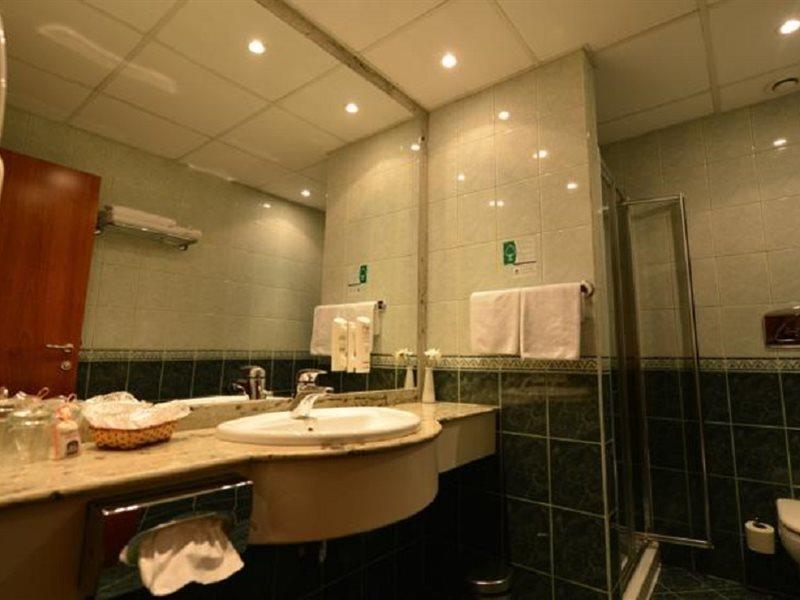 Best Western Hotel Turist Skopje Extérieur photo